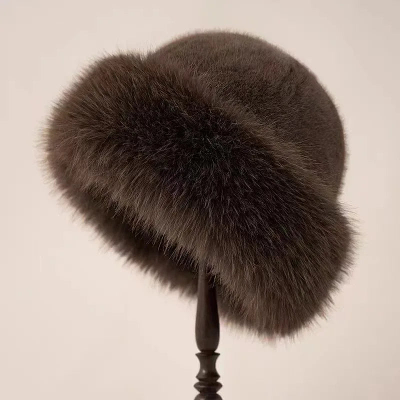 Elegant Winter Hat for Ultimate Warmth and Comfort