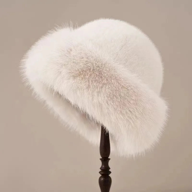 Elegant Winter Hat for Ultimate Warmth and Comfort