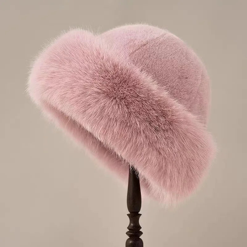 Elegant Winter Hat for Ultimate Warmth and Comfort