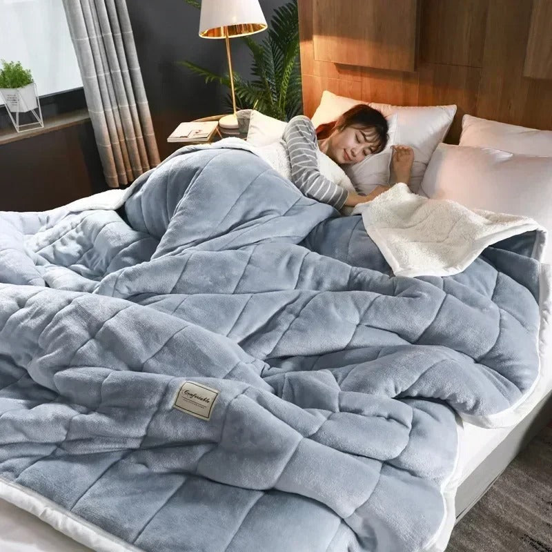 Coral Fleece Flannel Throw Blanket for Autumn Winter
