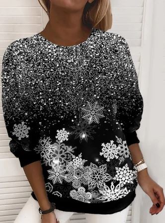Festive Graphic Sweatshirt for Winter Gatherings