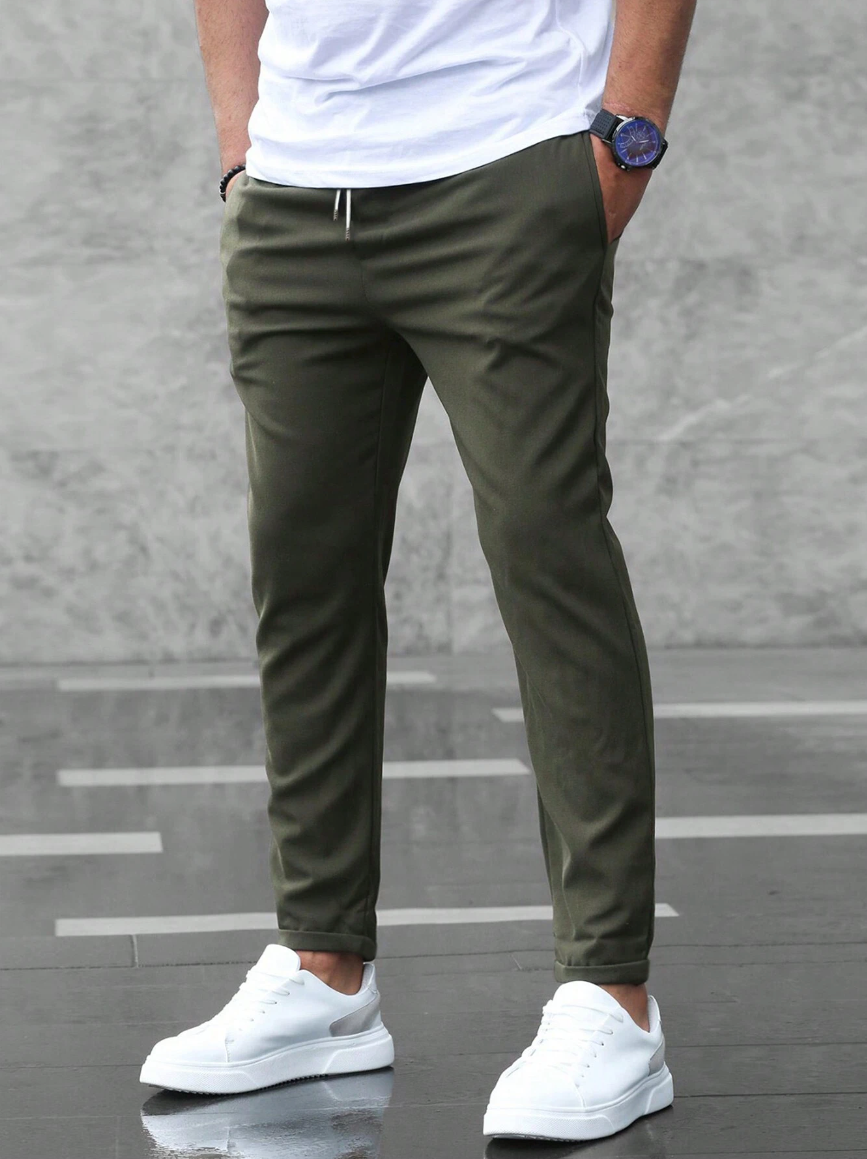 Elegant Stretch Pants for Men - Comfortable Fit, Versatile Style