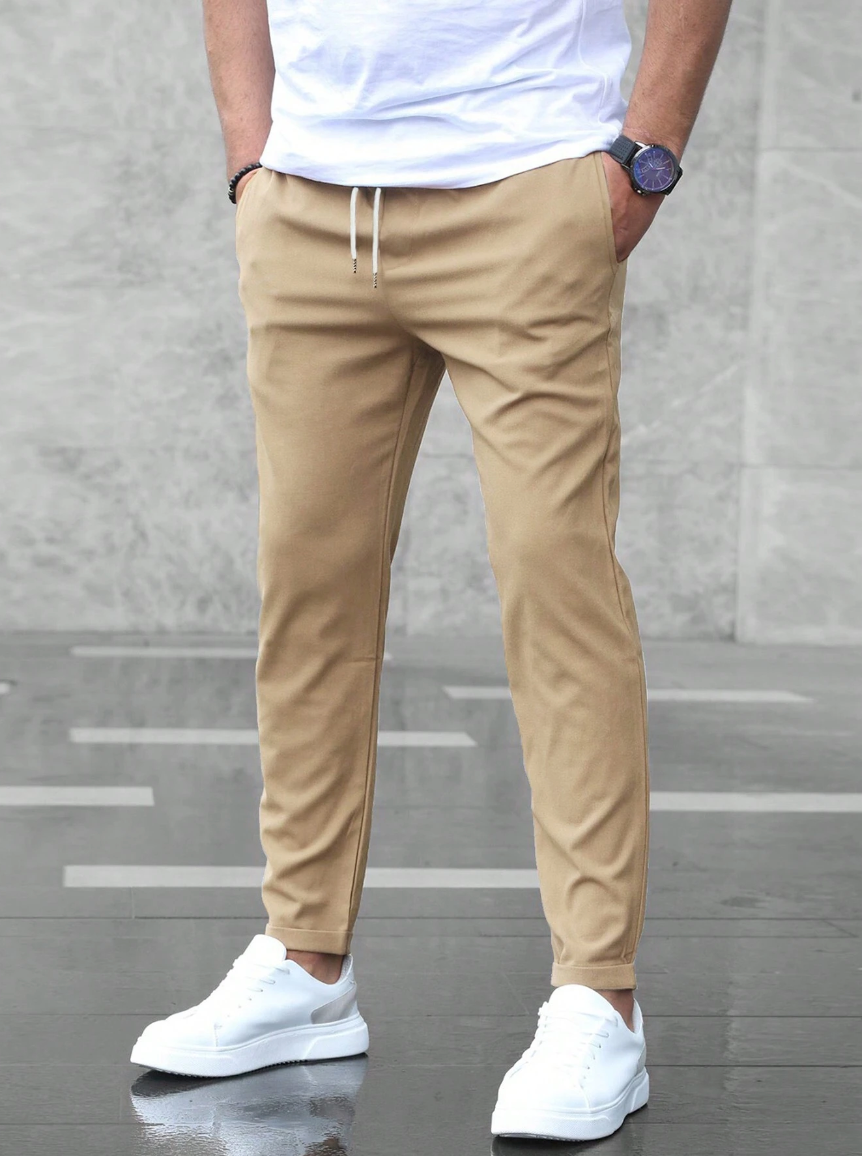 Elegant Stretch Pants for Men - Comfortable Fit, Versatile Style