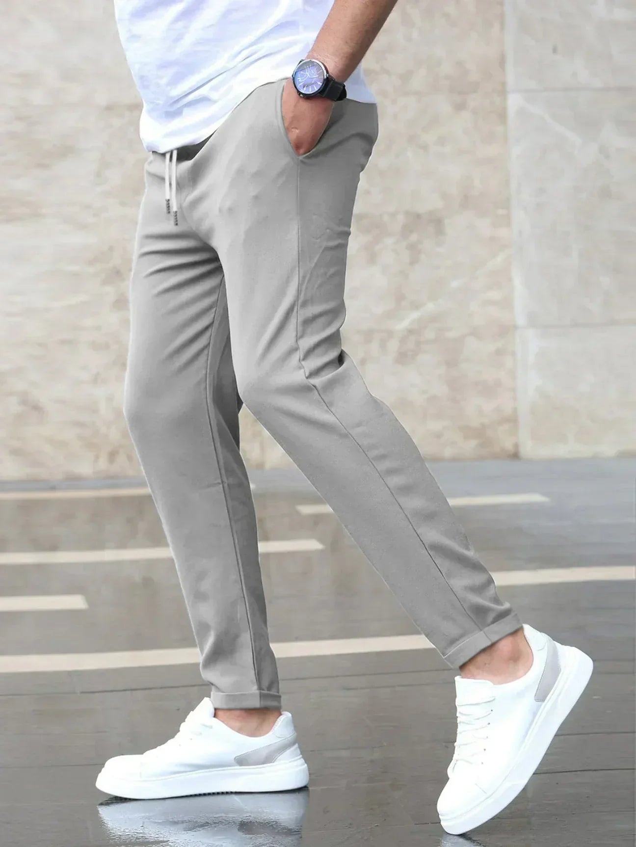 Elegant Stretch Pants for Men - Comfortable Fit, Versatile Style