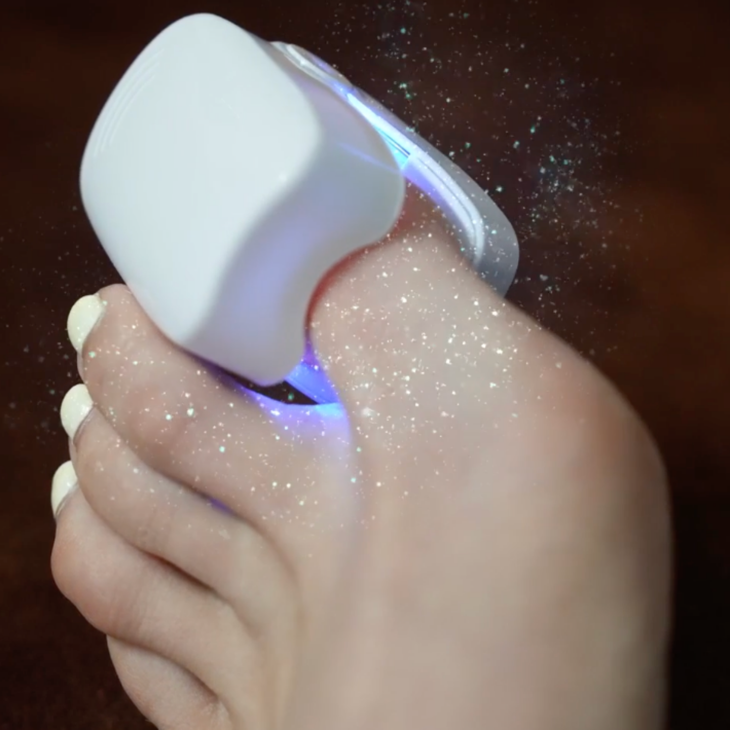 Nail Therapy Device with LED Light and Heat Function
