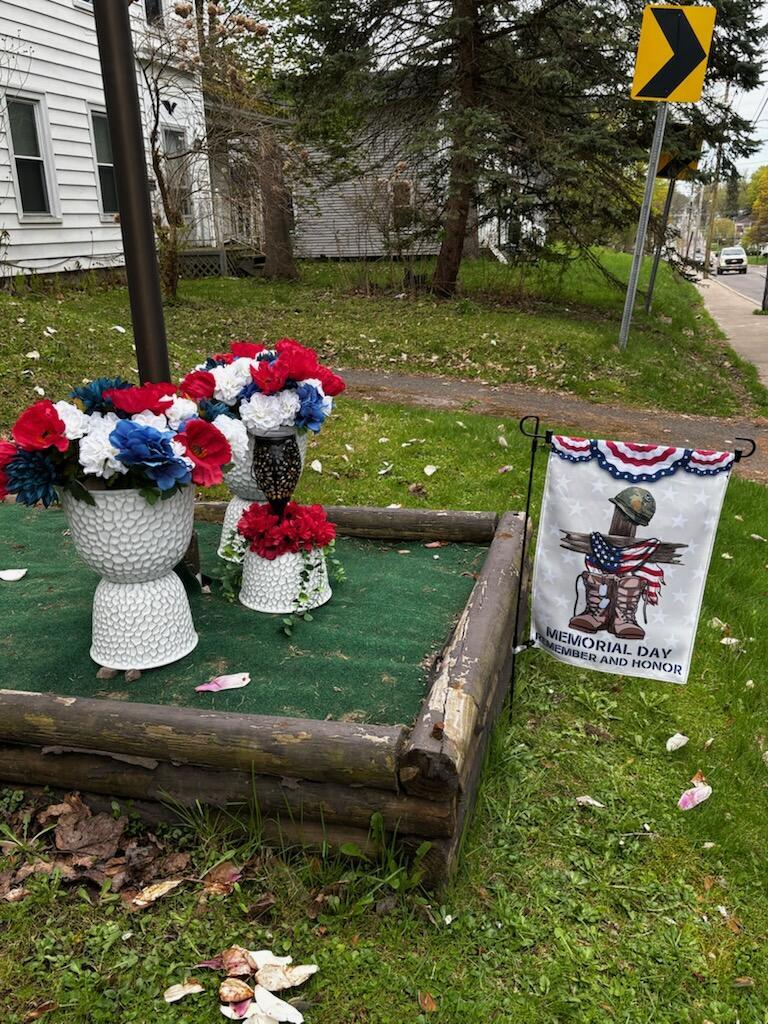 Double-Sided Memorial Day Flag - Remember and Honor Design