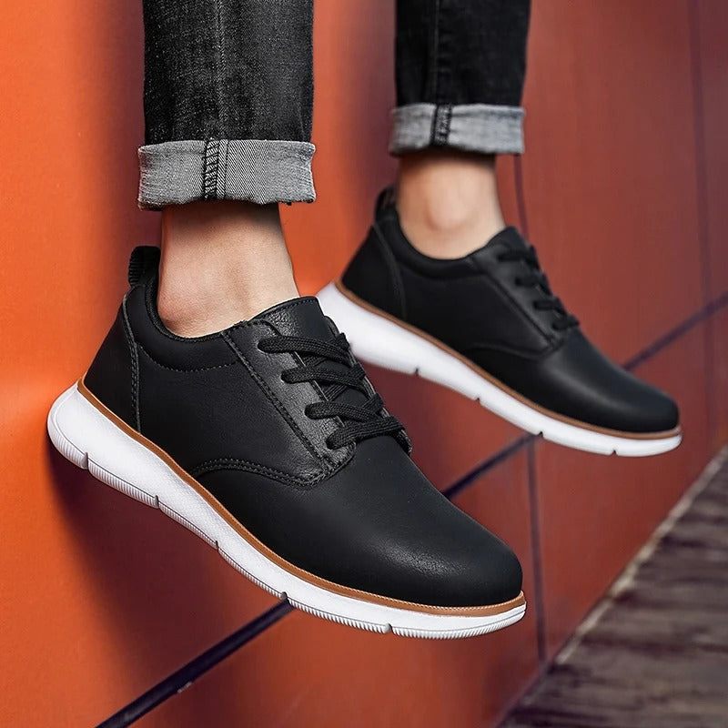 Lace-Up Men's Casual Sneakers with Lightweight Sole