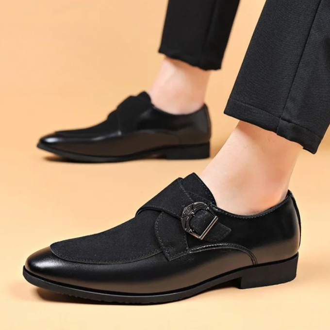 Men's Textured Luxury Loafers with Bold Metal Buckle