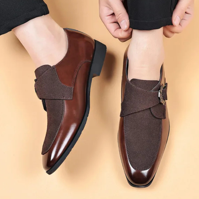 Men's Textured Luxury Loafers with Bold Metal Buckle
