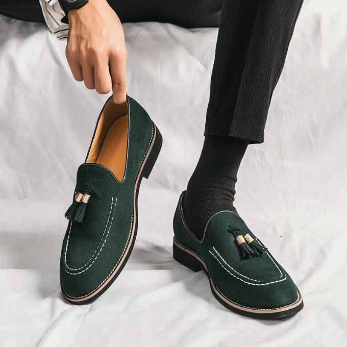 Men's Luxurious Velvet Tassel Loafers with Anti-Slip Sole