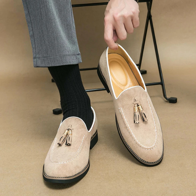 Men's Luxurious Velvet Tassel Loafers with Anti-Slip Sole