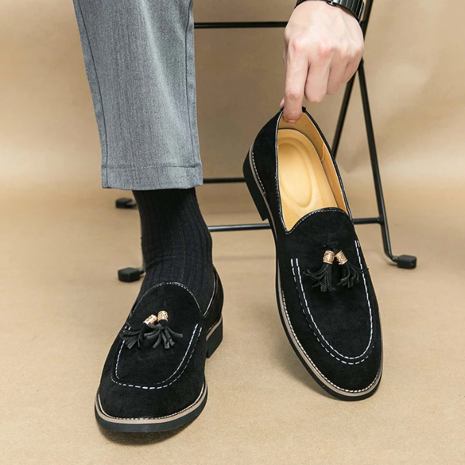 Men's Luxurious Velvet Tassel Loafers with Anti-Slip Sole