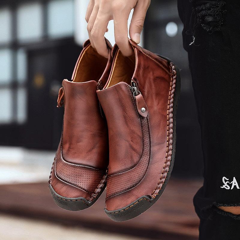 Handcrafted Men's Casual Ankle Boots with Round Toe Design