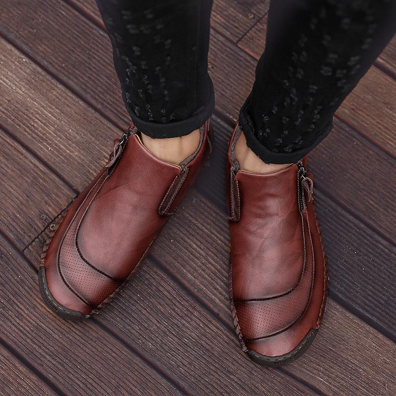 Handcrafted Men's Casual Ankle Boots with Round Toe Design