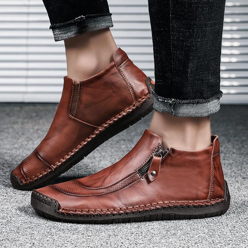 Handcrafted Men's Casual Ankle Boots with Round Toe Design
