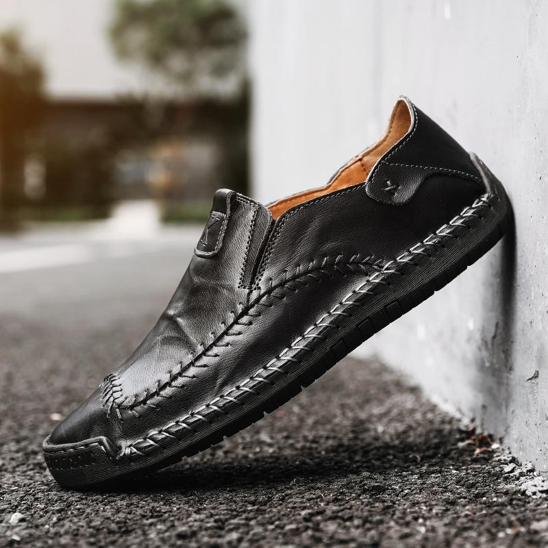 Men's Hand-Stitched Casual Shoes with Soft Rubber Sole