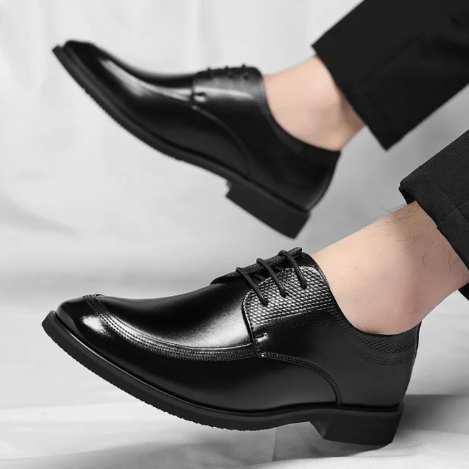 Men's Polished Leather Dress Shoes with Cushioned Comfort