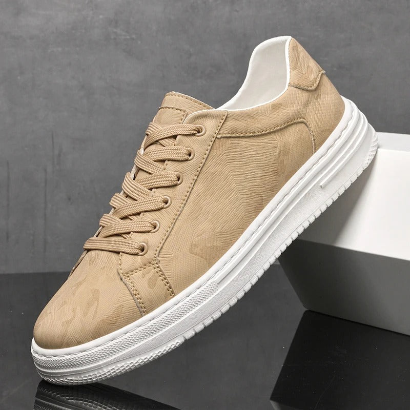 Men's Lightweight Everyday Sneakers with Cushioned Comfort