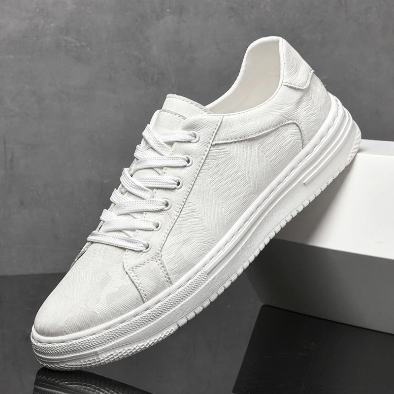 Men's Lightweight Everyday Sneakers with Cushioned Comfort