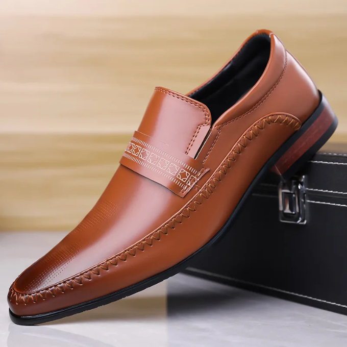 Glossy Leather Men's Dress Shoes with Wood-Detailed Heel