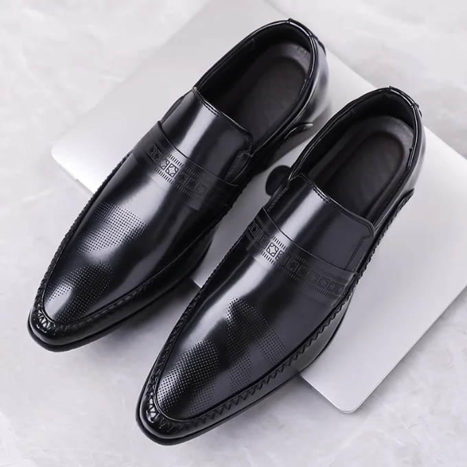 Glossy Leather Men's Dress Shoes with Wood-Detailed Heel