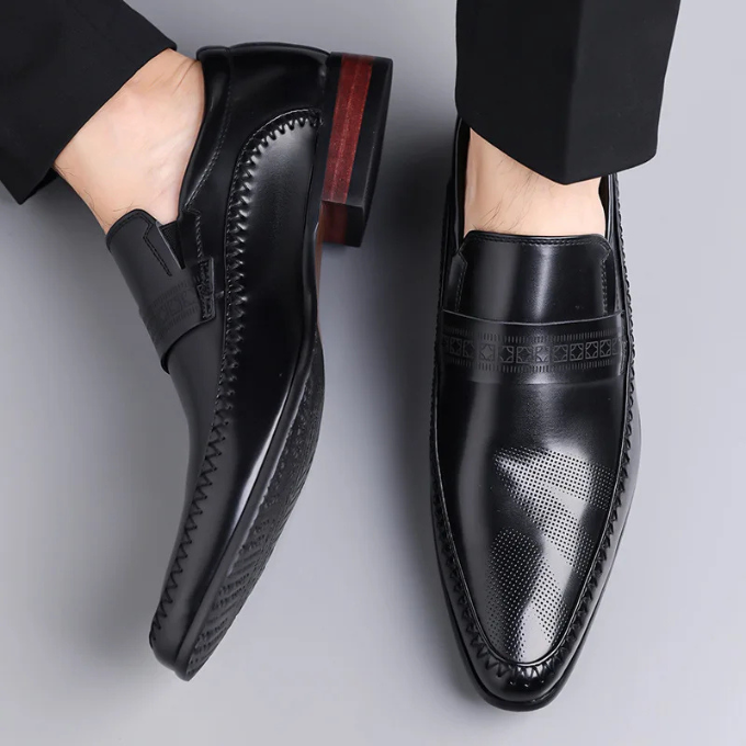 Glossy Leather Men's Dress Shoes with Wood-Detailed Heel