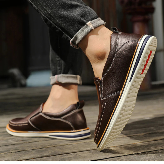Men's Pebbled Leather Moc-Toe Slip-On Loafers