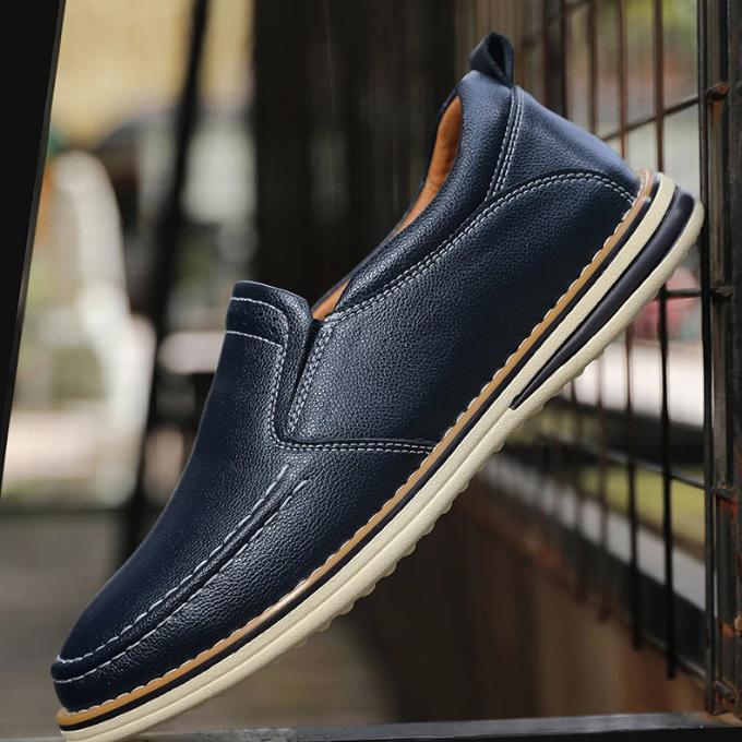 Men's Pebbled Leather Moc-Toe Slip-On Loafers