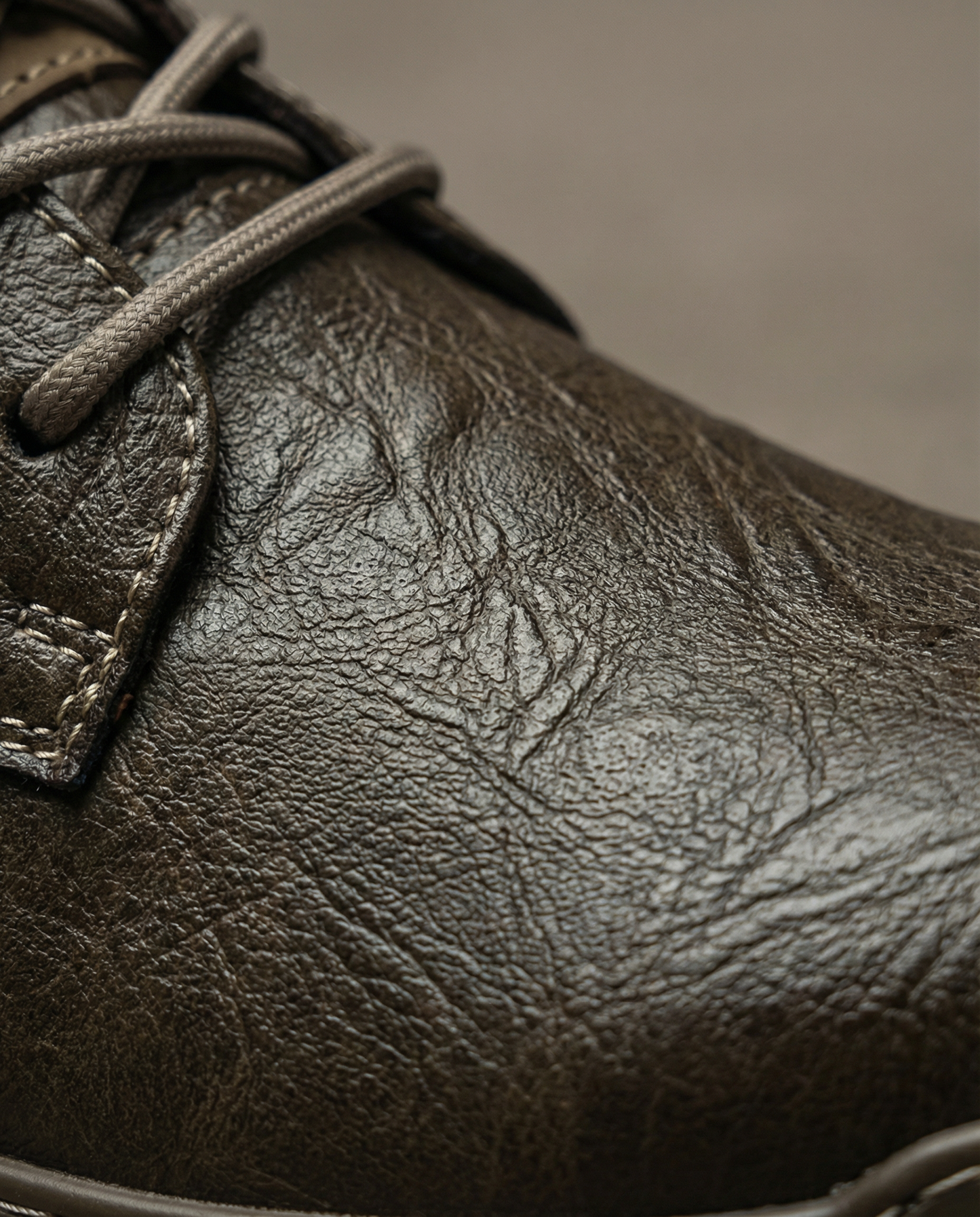 Men's Premium Leather Derby Shoes for Comfort and Durability
