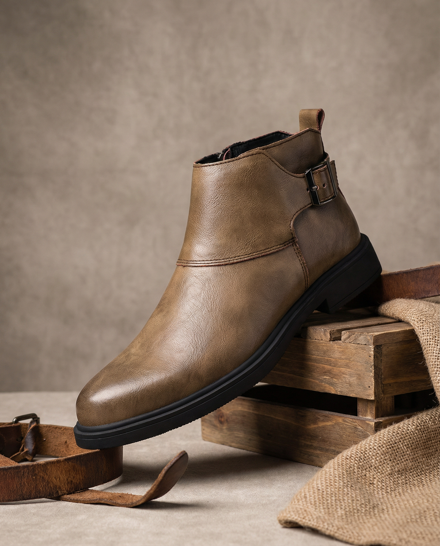 Premium Full-Grain Men's Ankle Boots for Everyday Comfort
