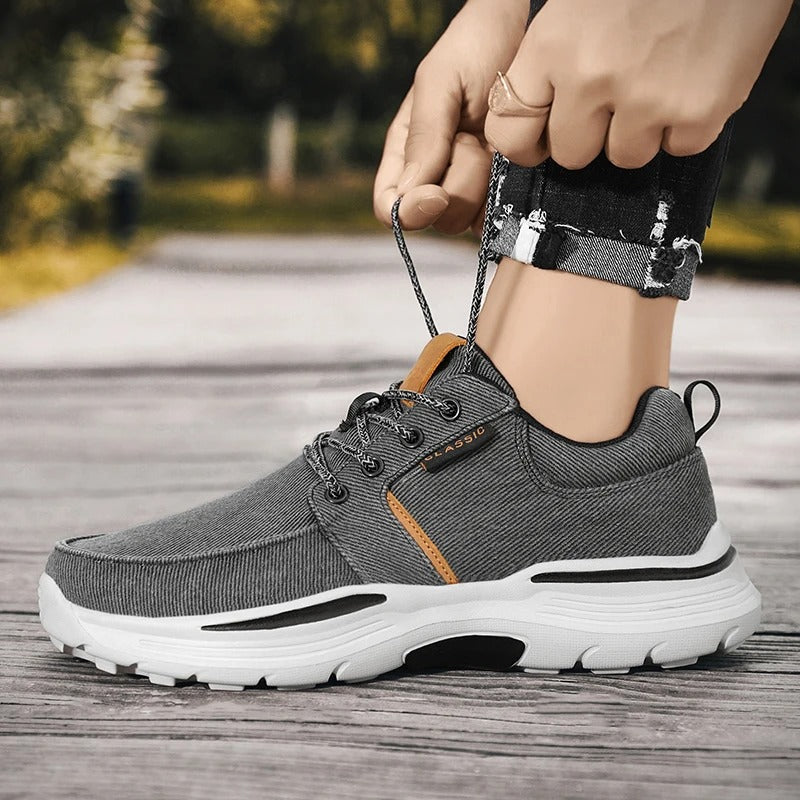 Men's Lightweight Canvas Moc-Toe Sneakers