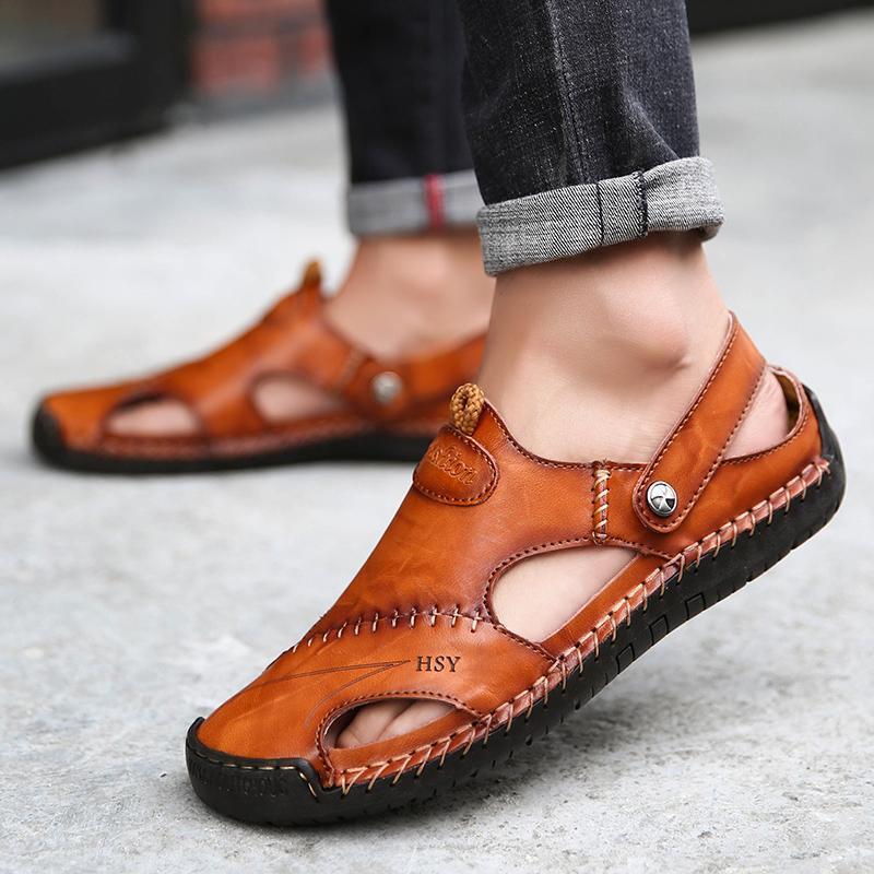 Men's Hand-Stitched Closed-Toe Outdoor Sandals for Comfort and Durability