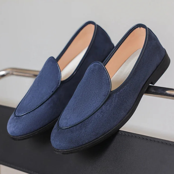 Men's Slip-On Loafers with Elegant Matte Finish