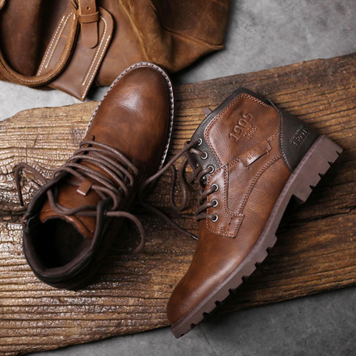Men's Cushioned Supportive Boots for Casual and Formal Wear
