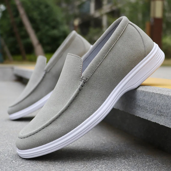 Men's Premium Cushioned Loafers in Modern Low-Cut Design