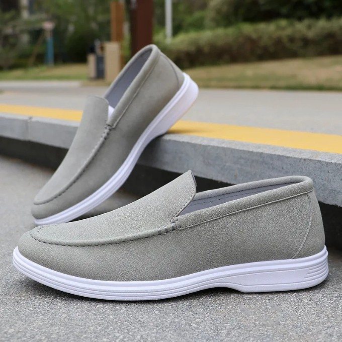 Men's Premium Cushioned Loafers in Modern Low-Cut Design