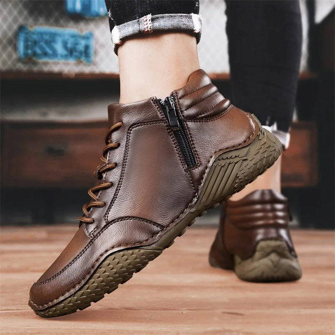 Men's Full-Grain Ankle Boots with Side Zipper and Cushioned Insole