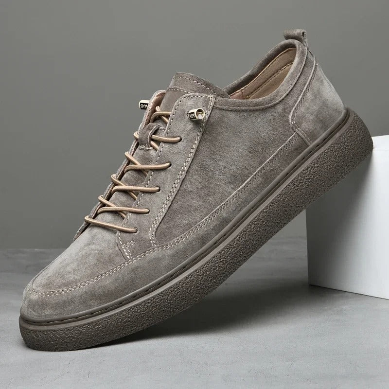 Men's Low-Top Sneakers with Cushioned Comfort and Grippy Sole