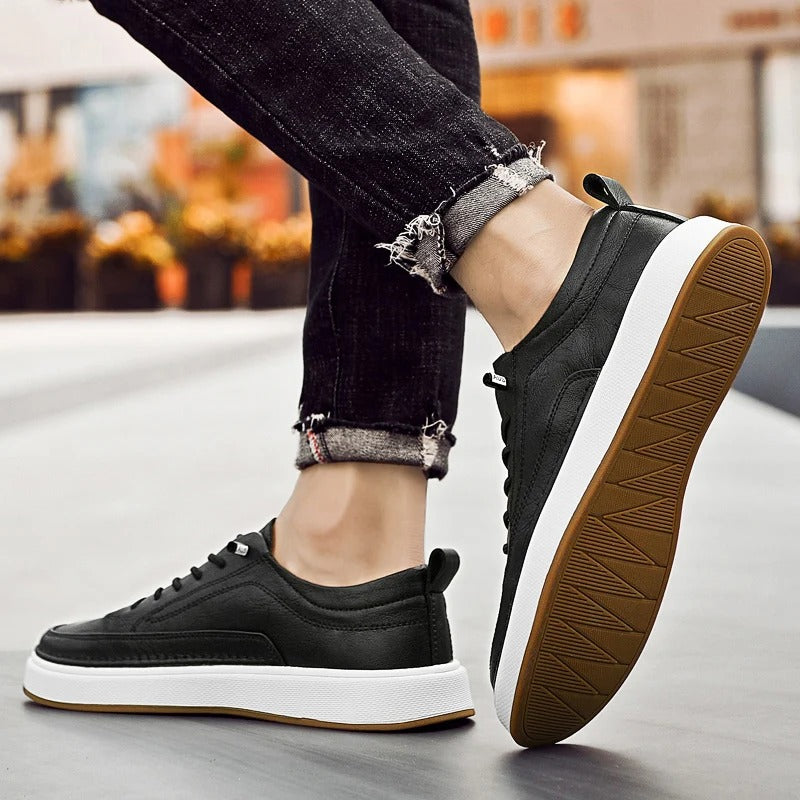 Men's Premium Urban Classic Sneakers - Comfortable Casual Footwear in Black and Dark Brown