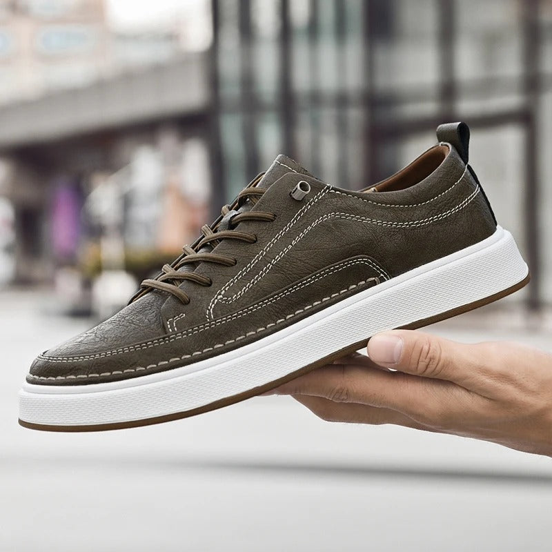 Men's Premium Urban Classic Sneakers - Comfortable Casual Footwear in Black and Dark Brown