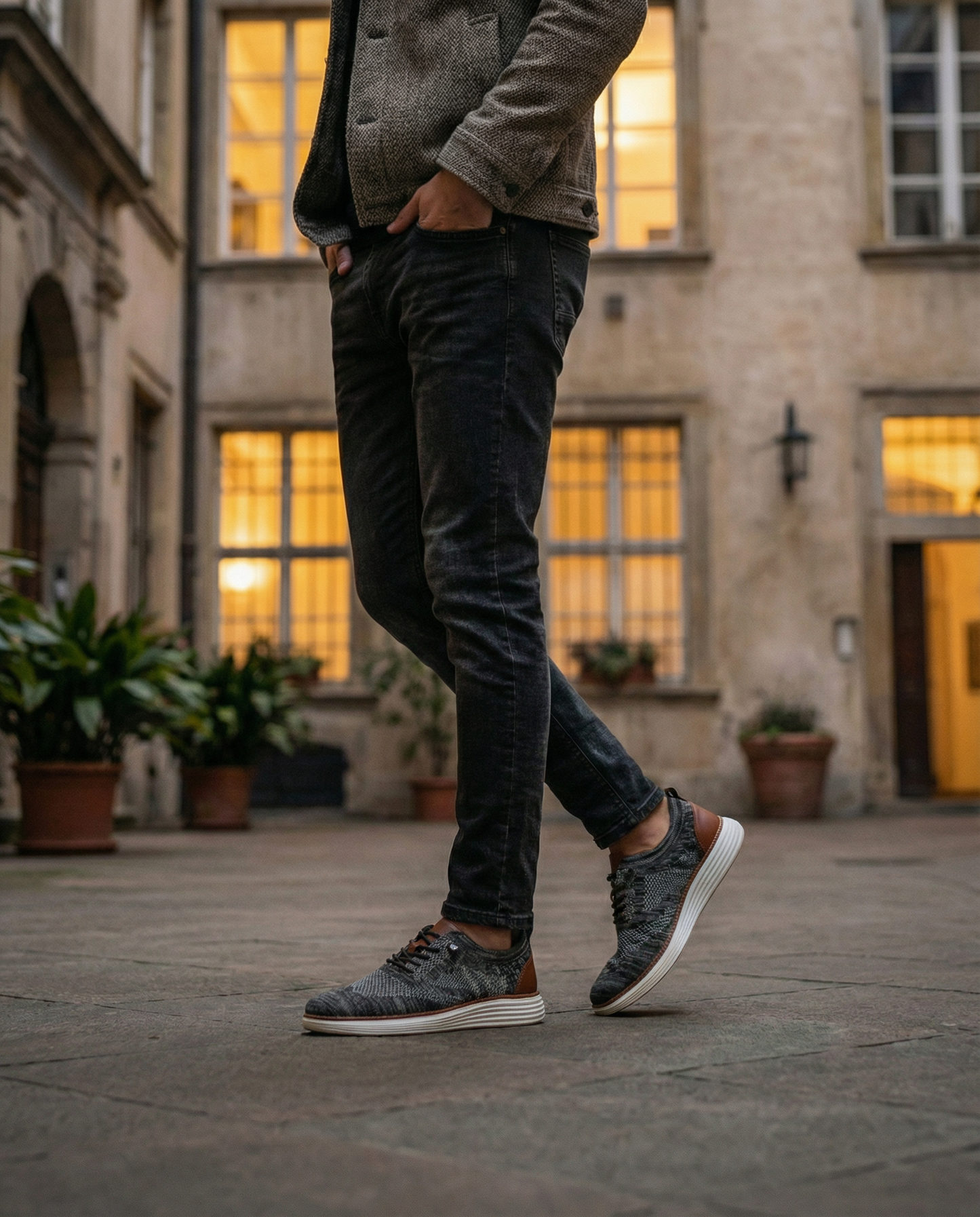 Men's Lightweight Urban Knit Comfort Shoes