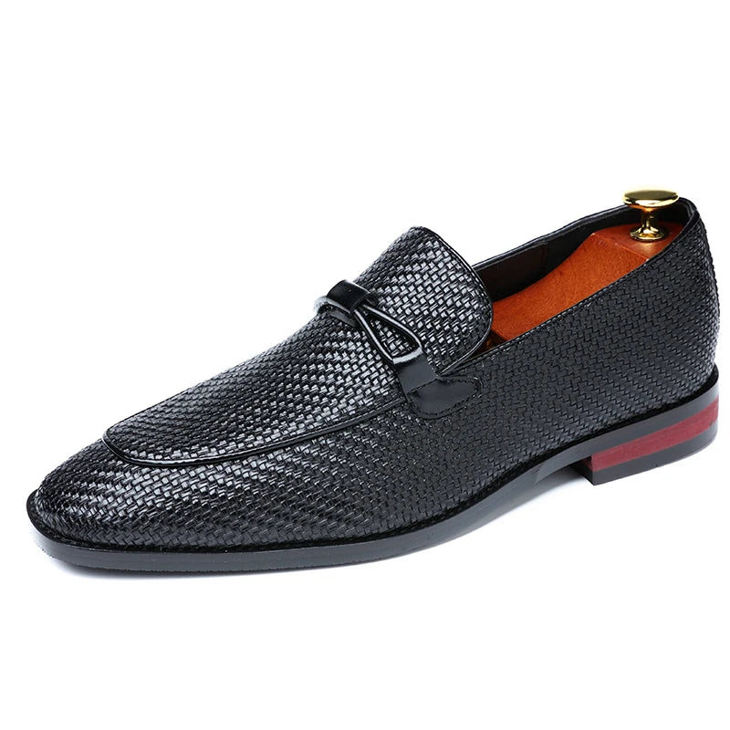 Elegant Woven Oxford Loafers with Bow Detail and Dual-Tone Heel