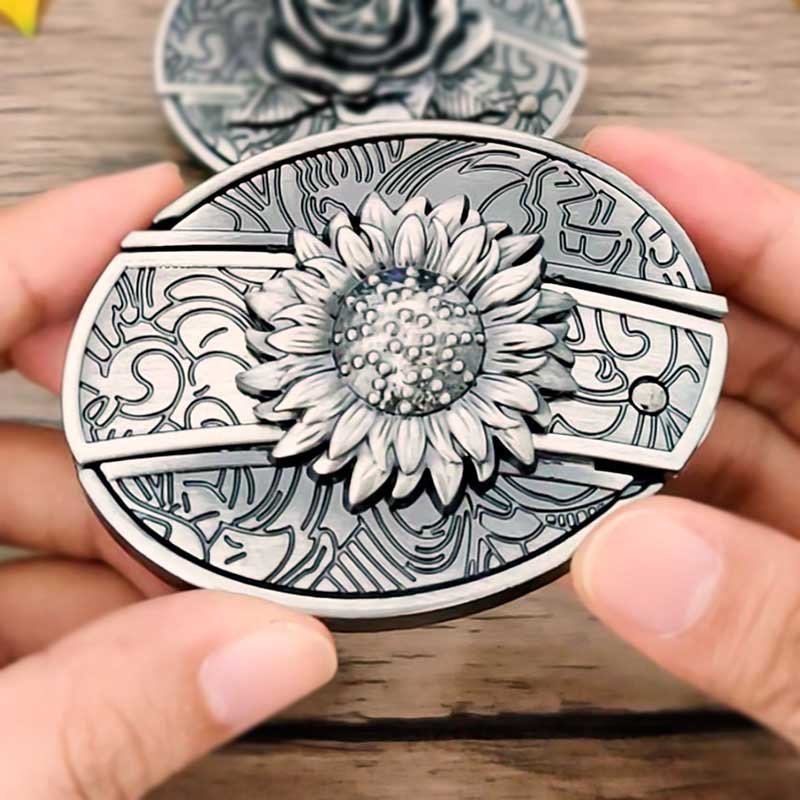 Metal Oval Cowboy Belt Buckle with Hidden EDC Tool