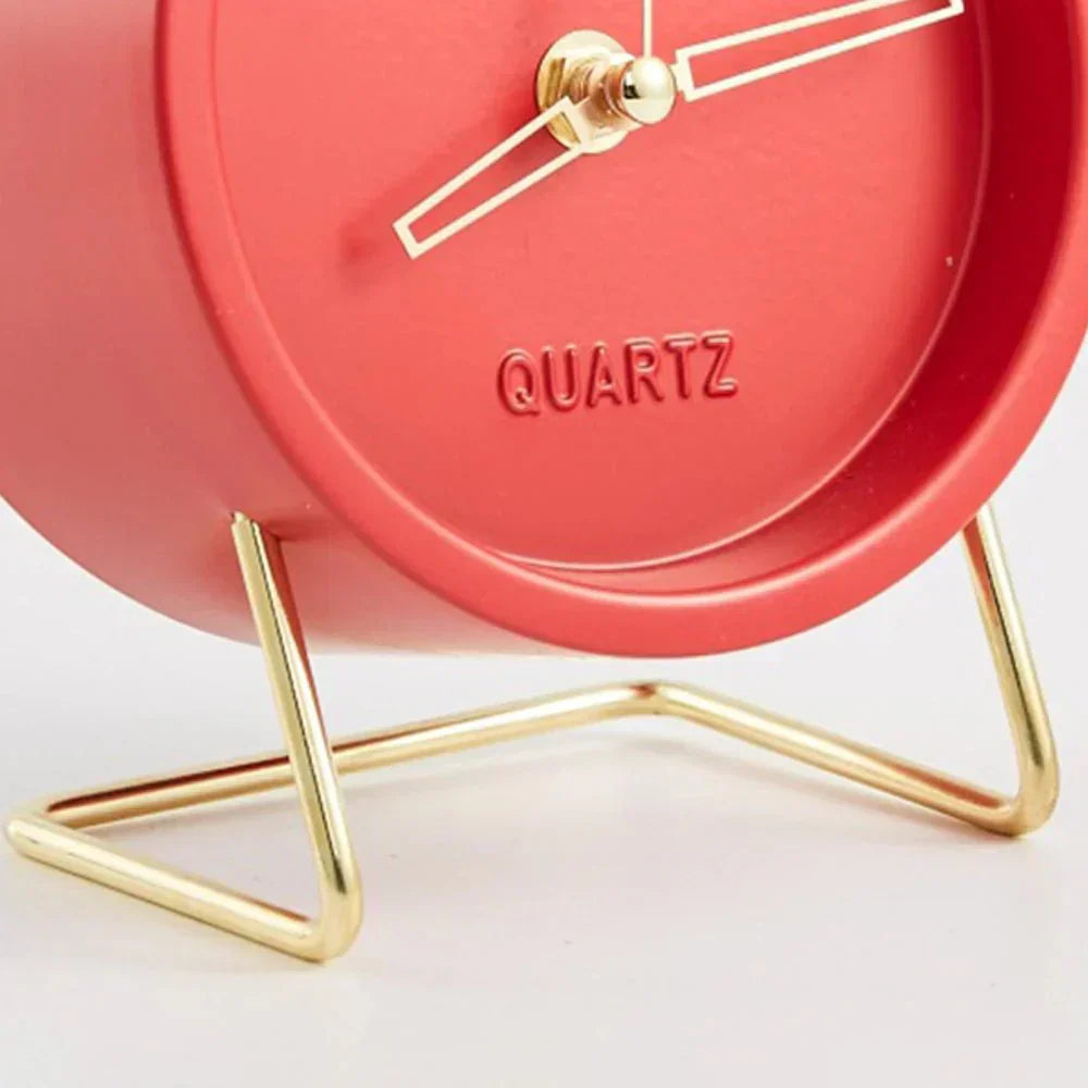 Minimalist Quartz Wall Clock with Silent Face