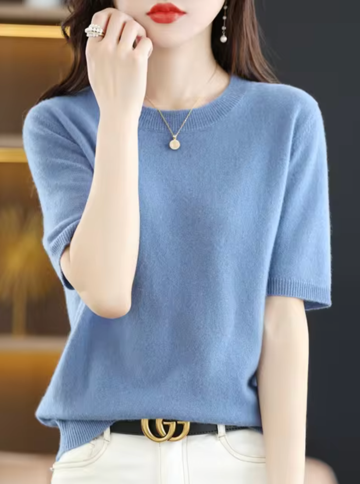 Short-Sleeved Wool Cashmere Sweater for Transitional Weather