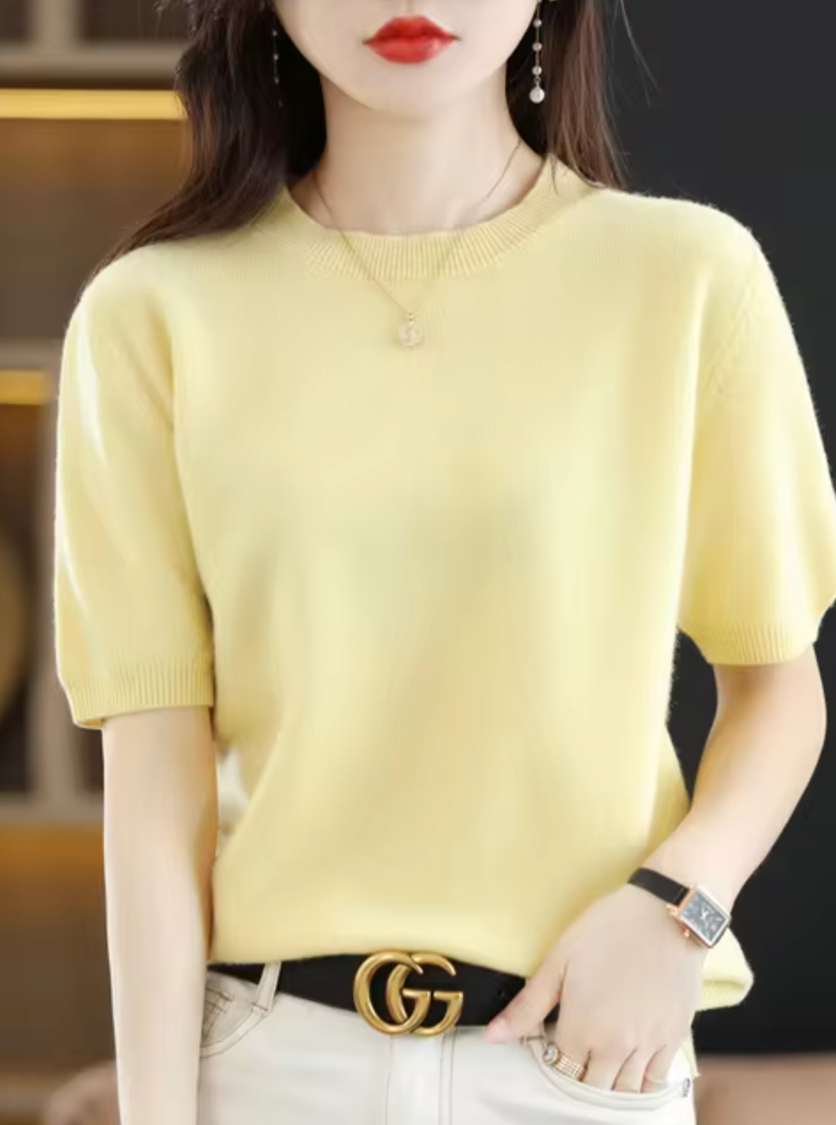 Short-Sleeved Wool Cashmere Sweater for Transitional Weather