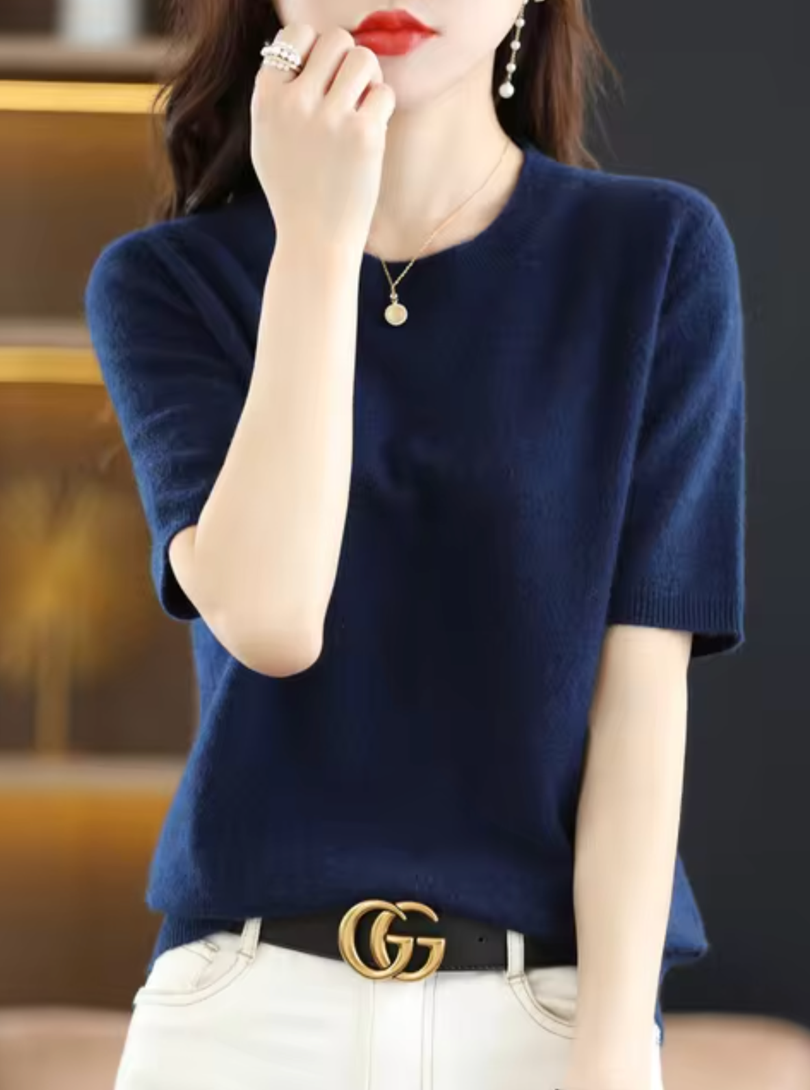 Short-Sleeved Wool Cashmere Sweater for Transitional Weather