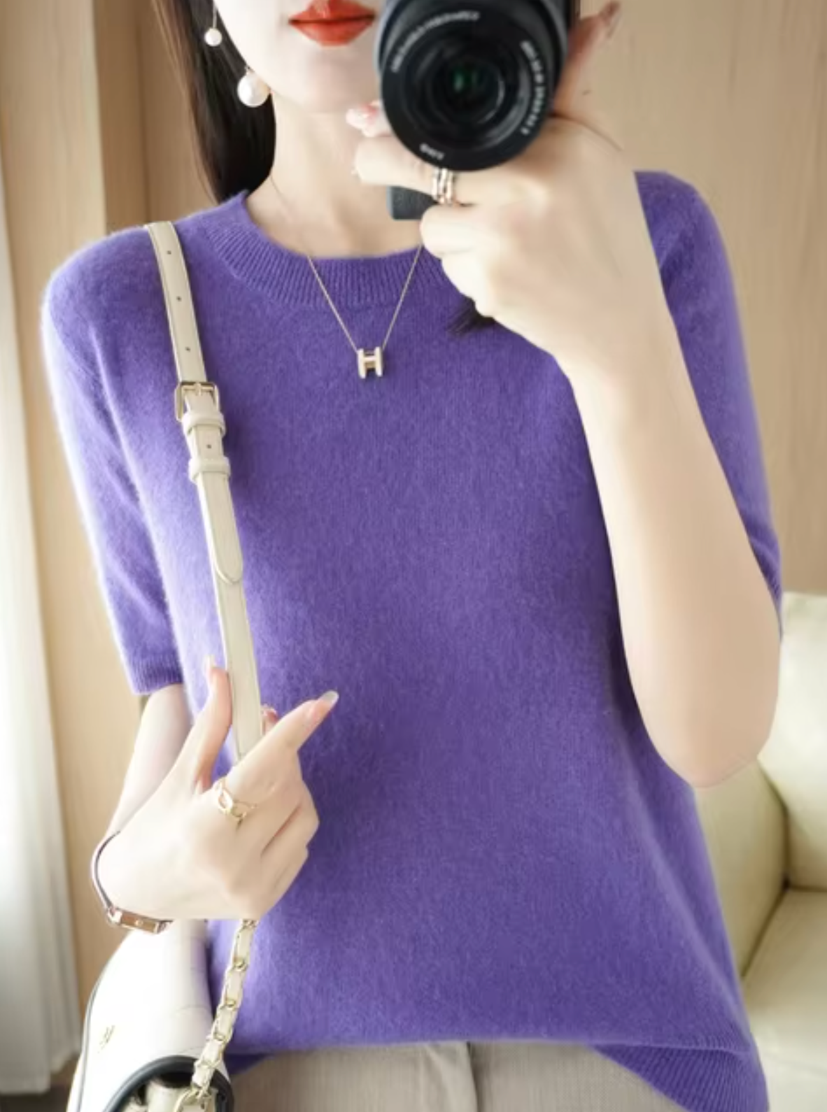 Short-Sleeved Wool Cashmere Sweater for Transitional Weather