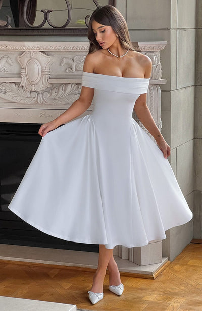 Avelina - Graceful Hourglass Dress
