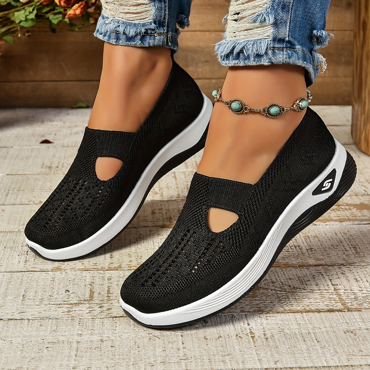 Lightweight Slip-On Shoes for Women with Orthopedic Comfort